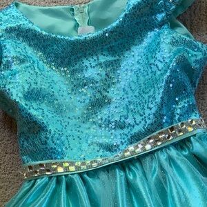 Gorgeous girls fancy party dress